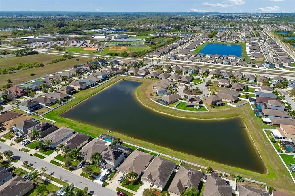920 Peregrine Hill Place Ruskin FL 33570