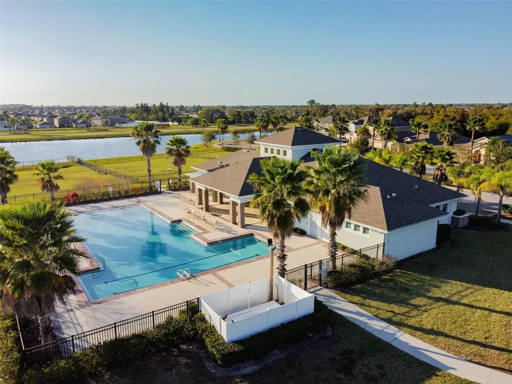 920 Peregrine Hill Place Ruskin FL 33570
