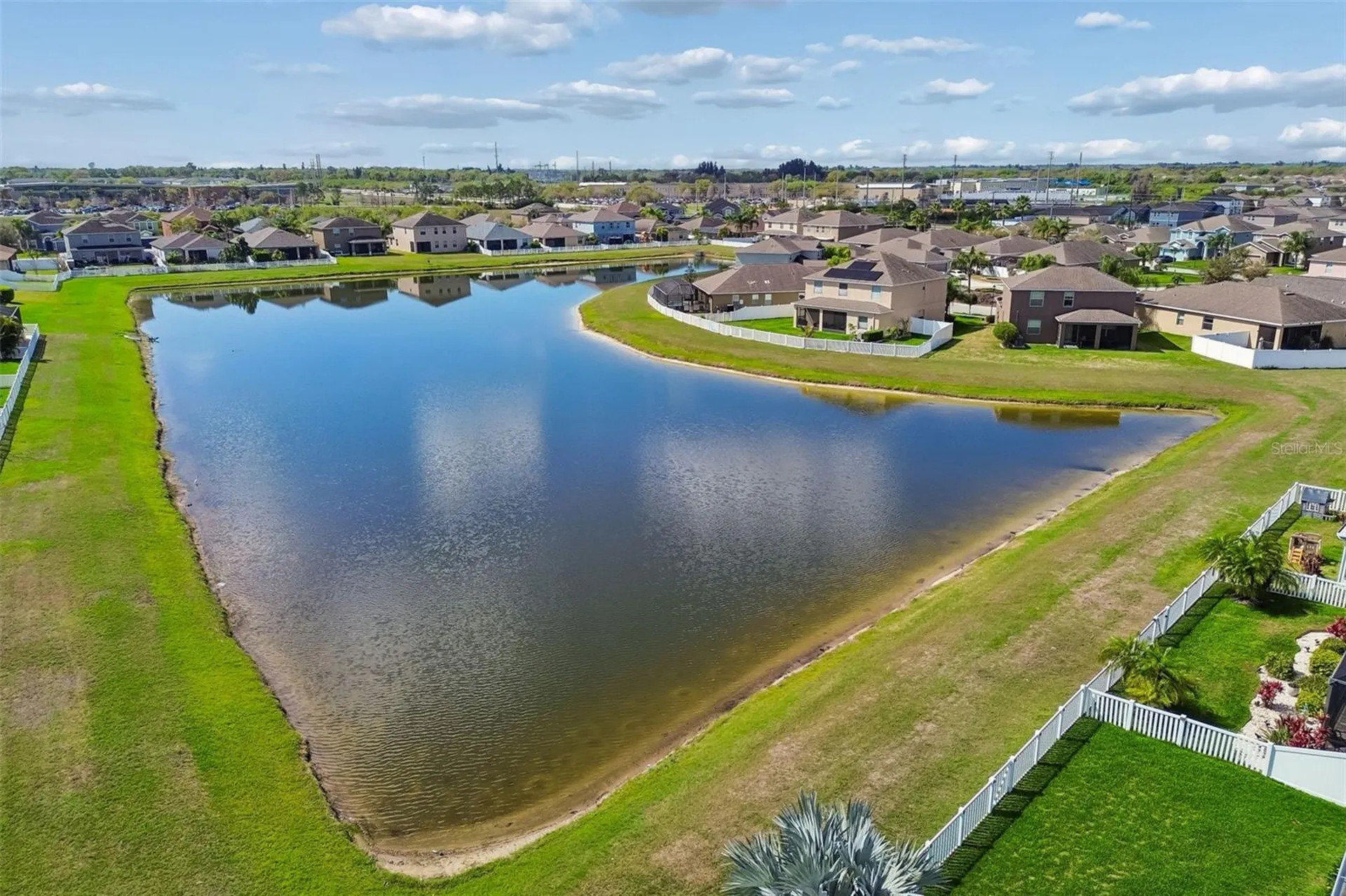 920 Peregrine Hill Place Ruskin FL 33570