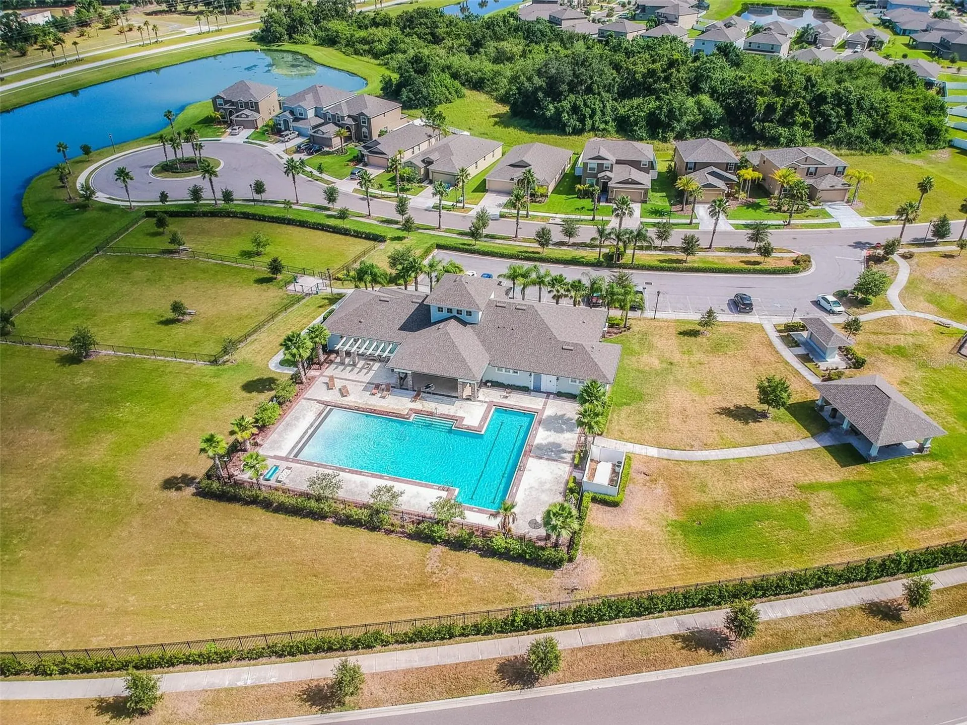 920 Peregrine Hill Place Ruskin FL 33570