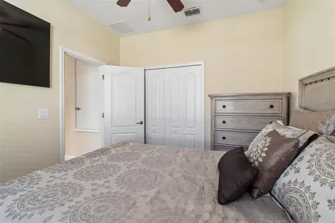 920 Peregrine Hill Place Ruskin FL 33570