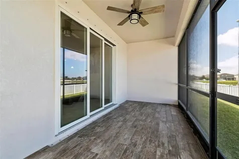 920 Peregrine Hill Place Ruskin FL 33570