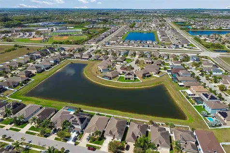 920 Peregrine Hill Place Ruskin FL 33570