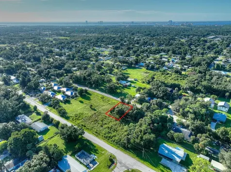 458 Capitol Street North Fort Myers FL 33903