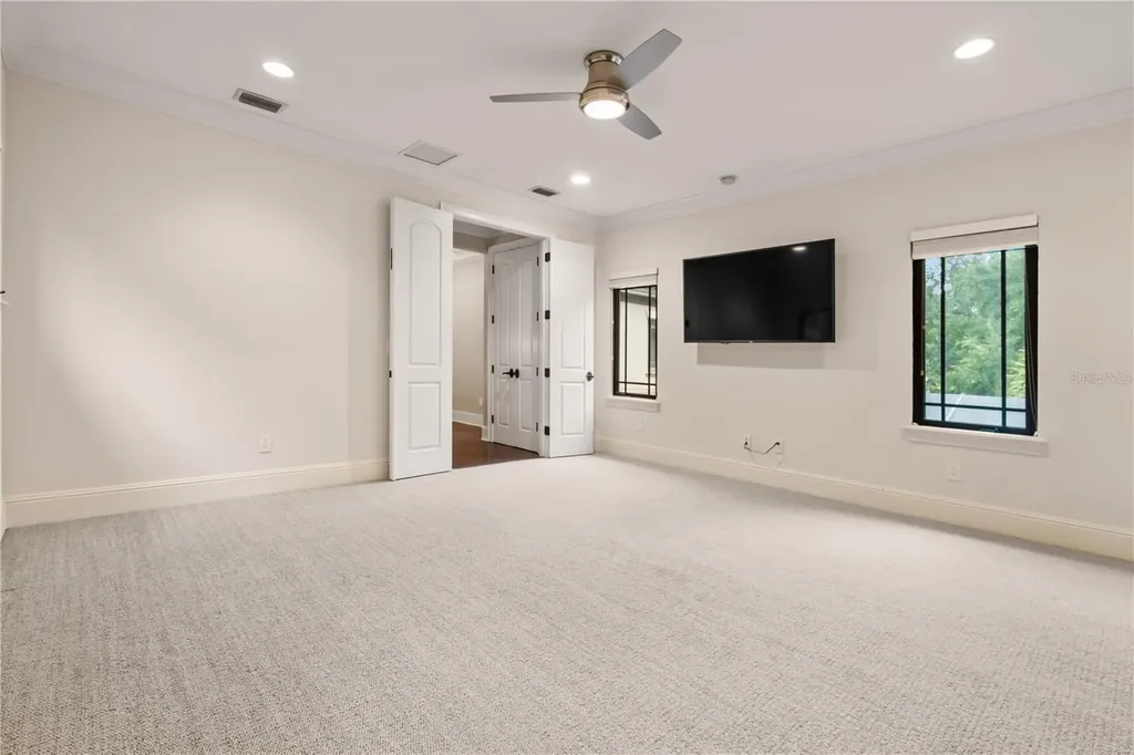 9841 Covent Garden Drive Orlando FL 32827