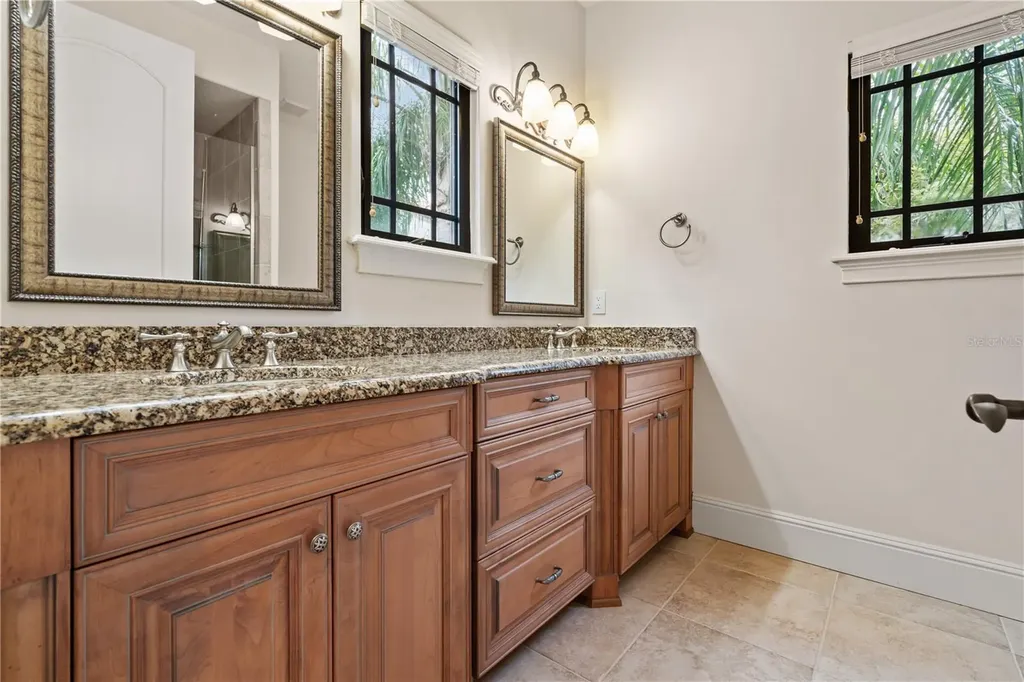 9841 Covent Garden Drive Orlando FL 32827