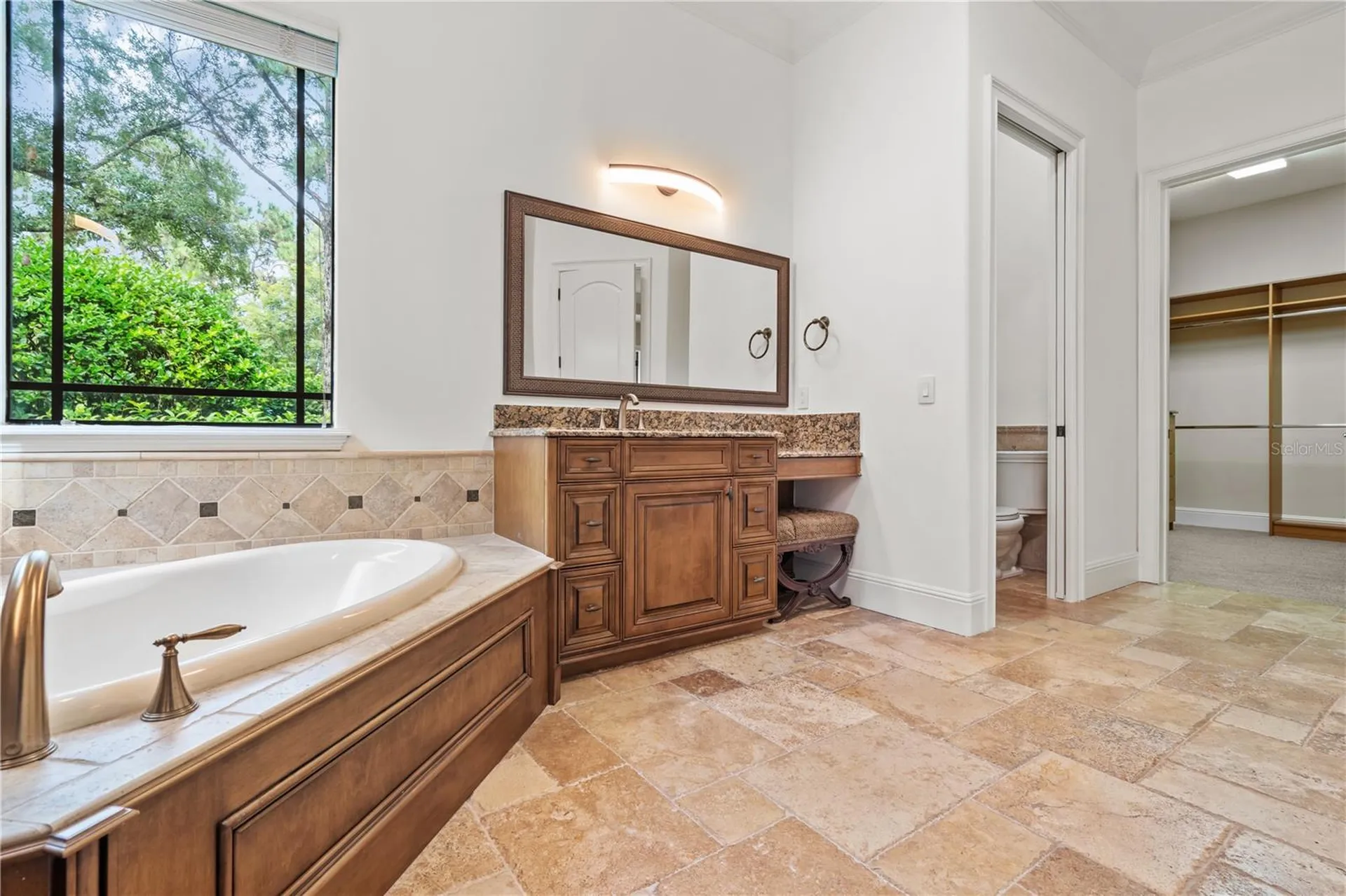 9841 Covent Garden Drive Orlando FL 32827