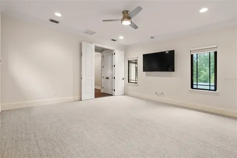 9841 Covent Garden Drive Orlando FL 32827