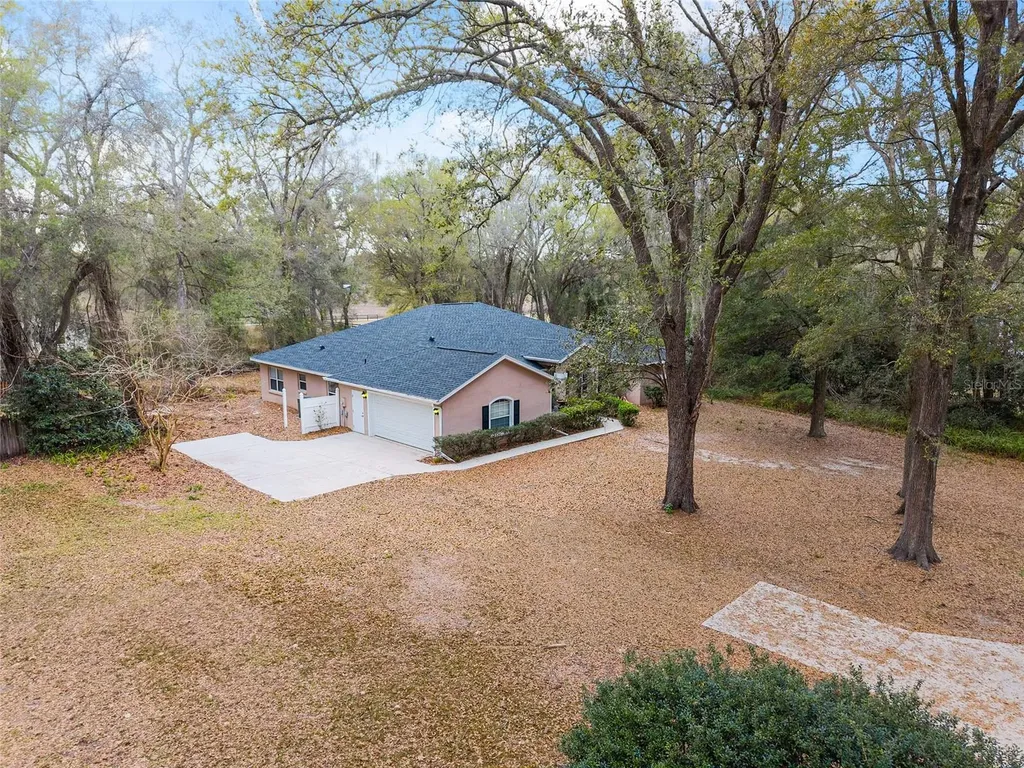 14650 SE 1st Avenue Road Summerfield FL 34491
