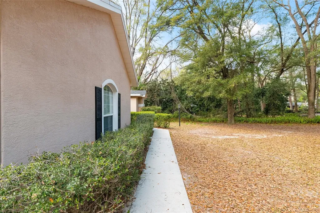 14650 SE 1st Avenue Road Summerfield FL 34491