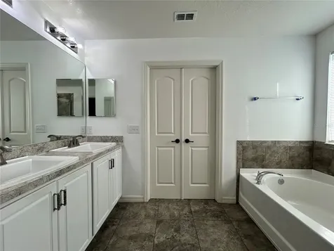 10638 Aldo Moro Drive Wimauma FL 33598