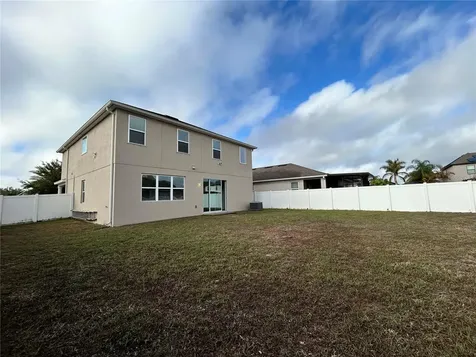 10638 Aldo Moro Drive Wimauma FL 33598