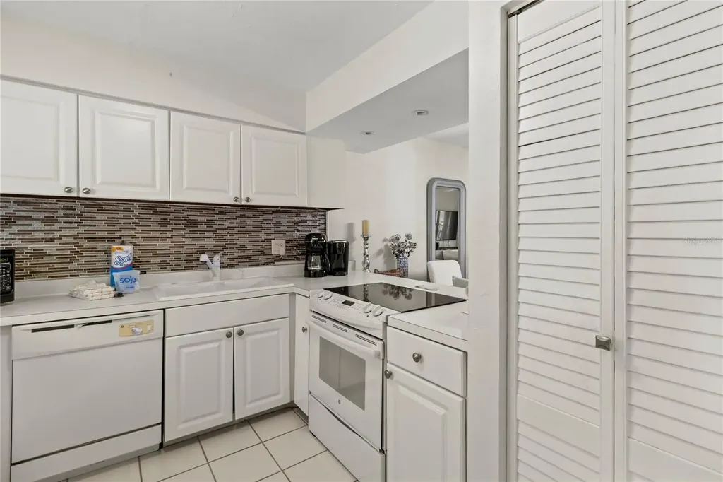 1801 Gulf Drive N Bradenton Beach FL 34217