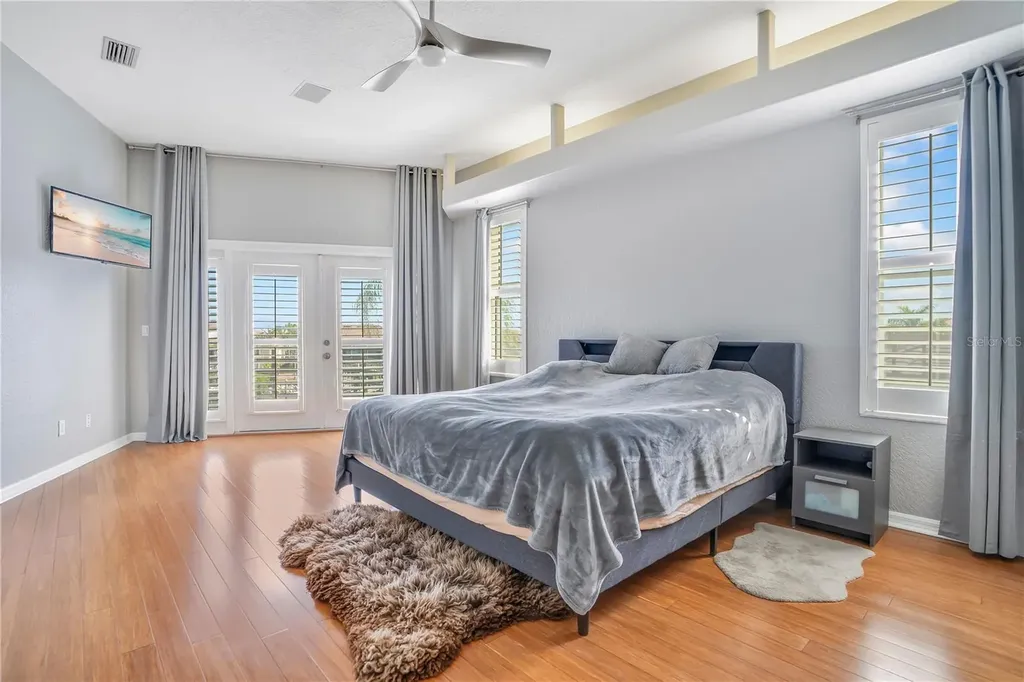 934 Symphony Isles Boulevard Apollo Beach FL 33572