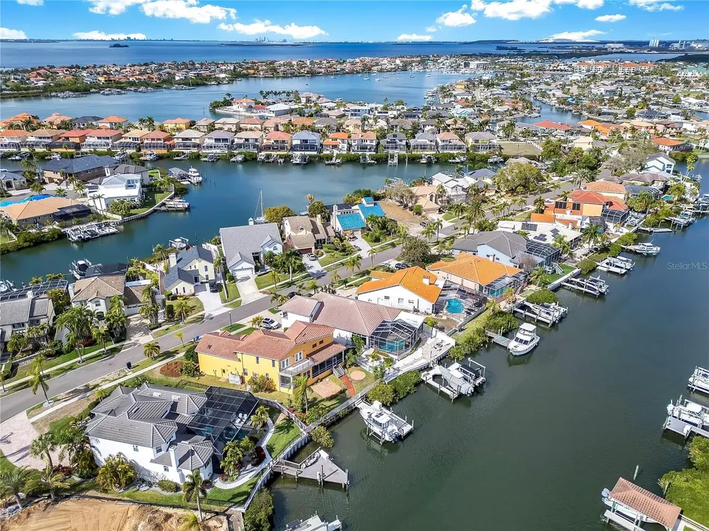 934 Symphony Isles Boulevard Apollo Beach FL 33572