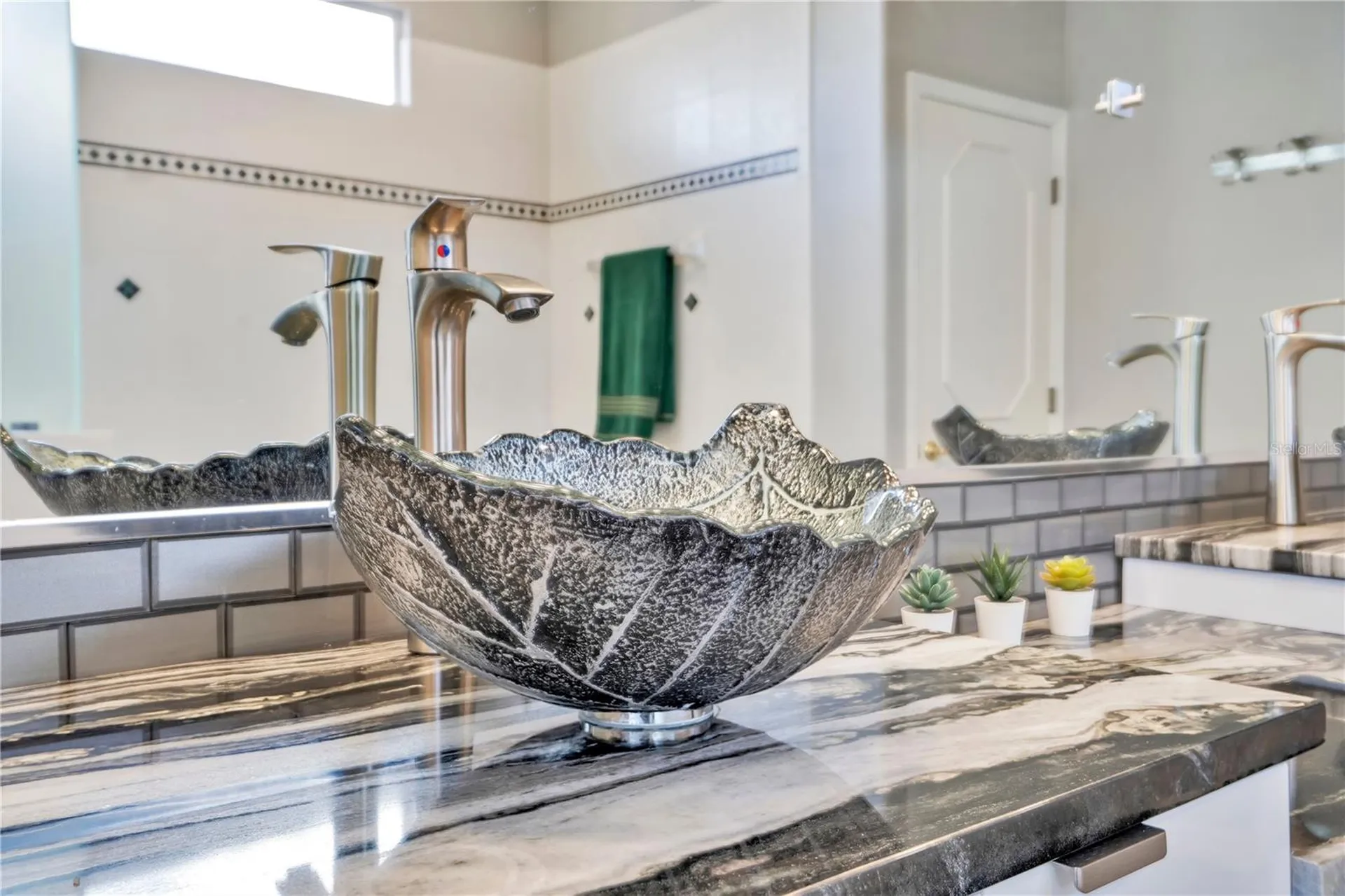 934 Symphony Isles Boulevard Apollo Beach FL 33572