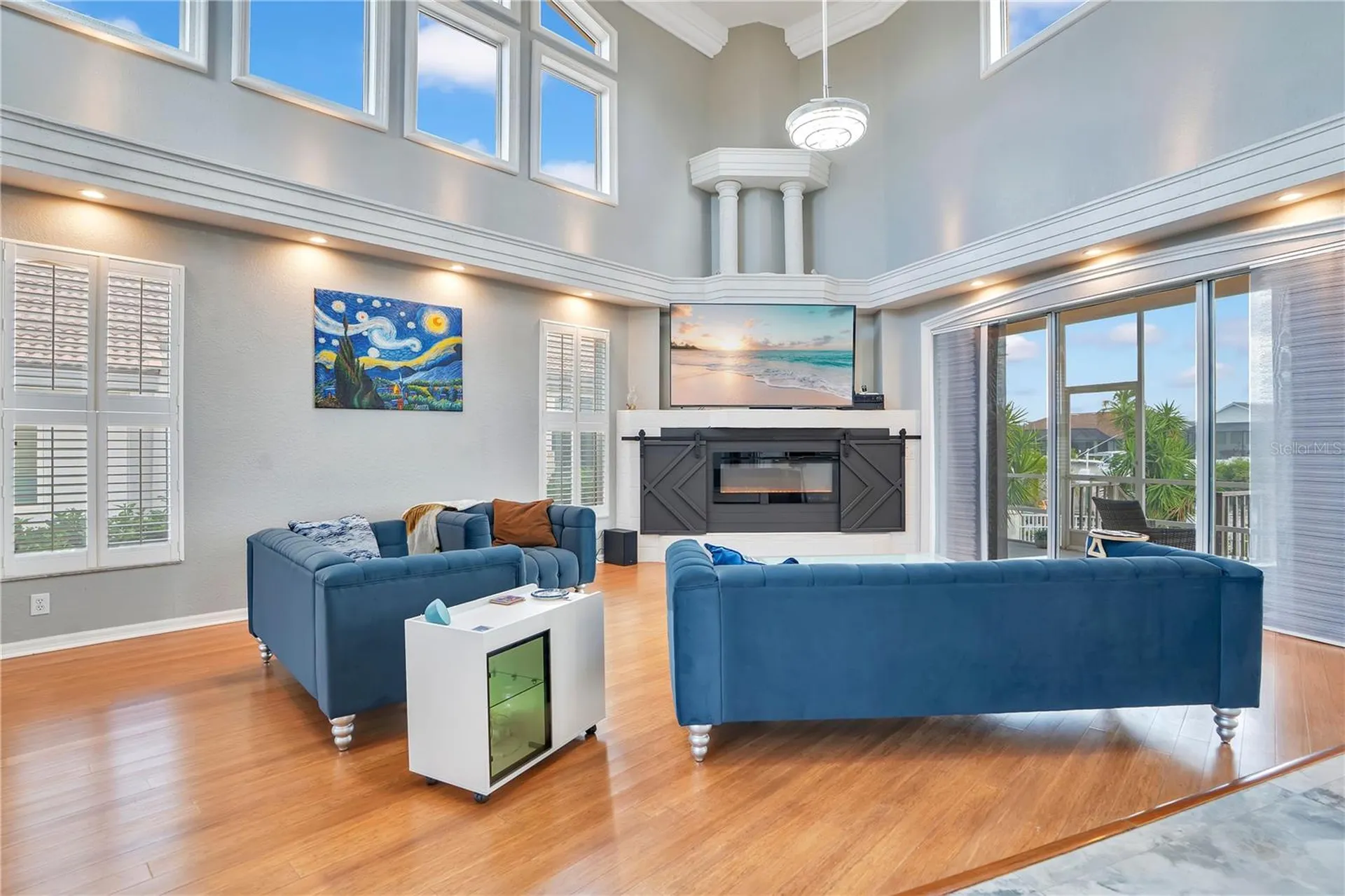 934 Symphony Isles Boulevard Apollo Beach FL 33572