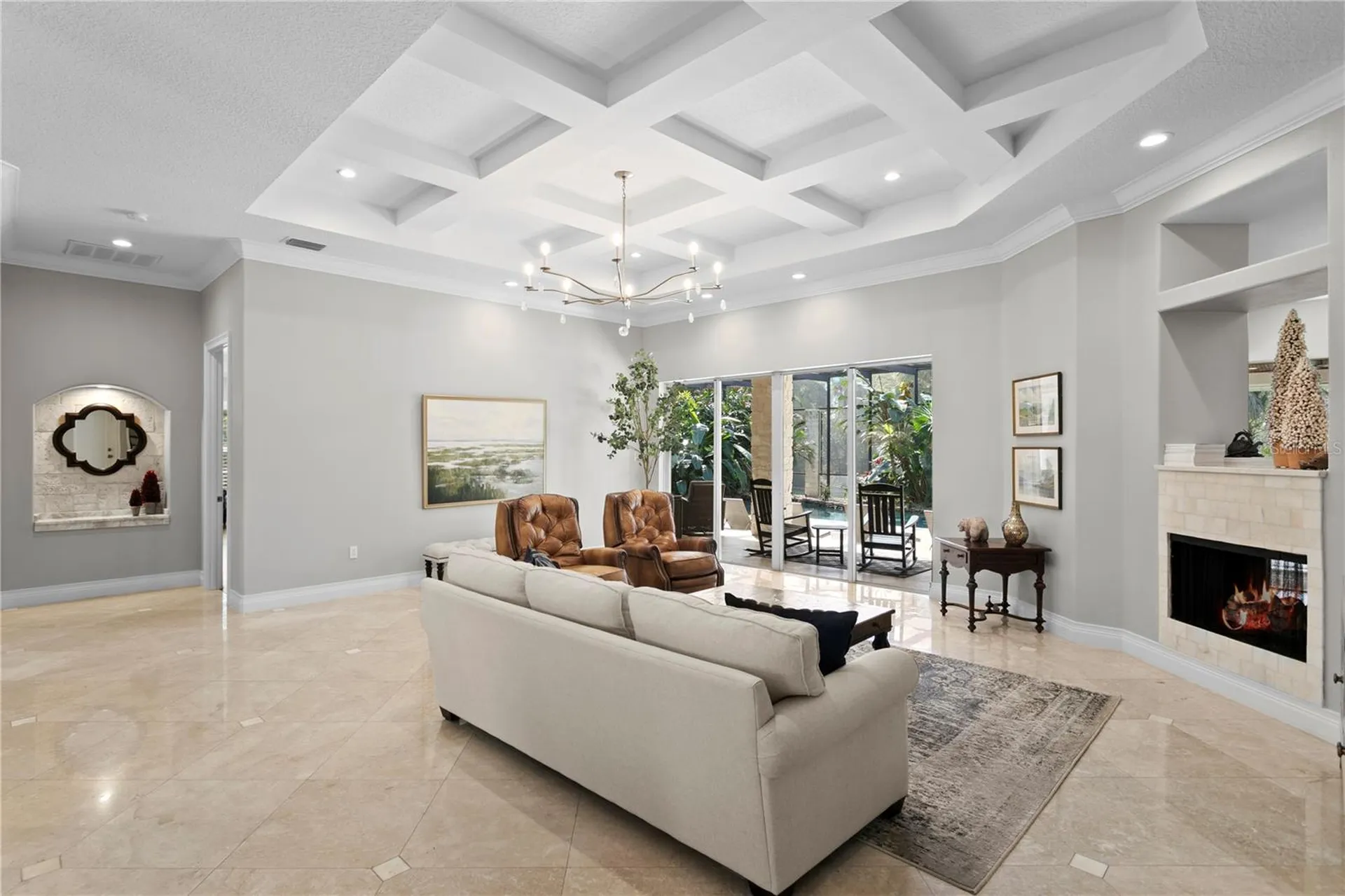 16204 Sierra De Avila Tampa FL 33613