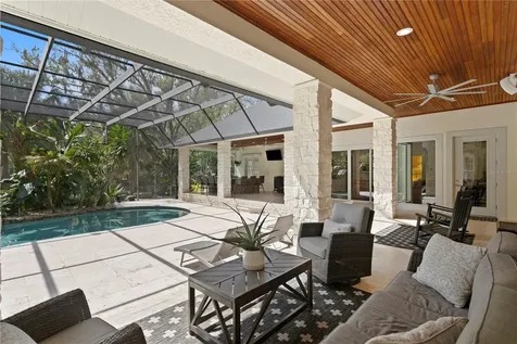 16204 Sierra De Avila Tampa FL 33613