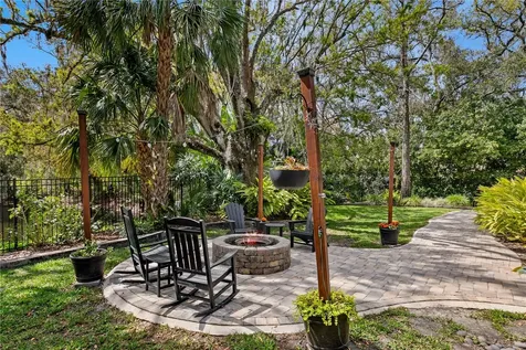 16204 Sierra De Avila Tampa FL 33613