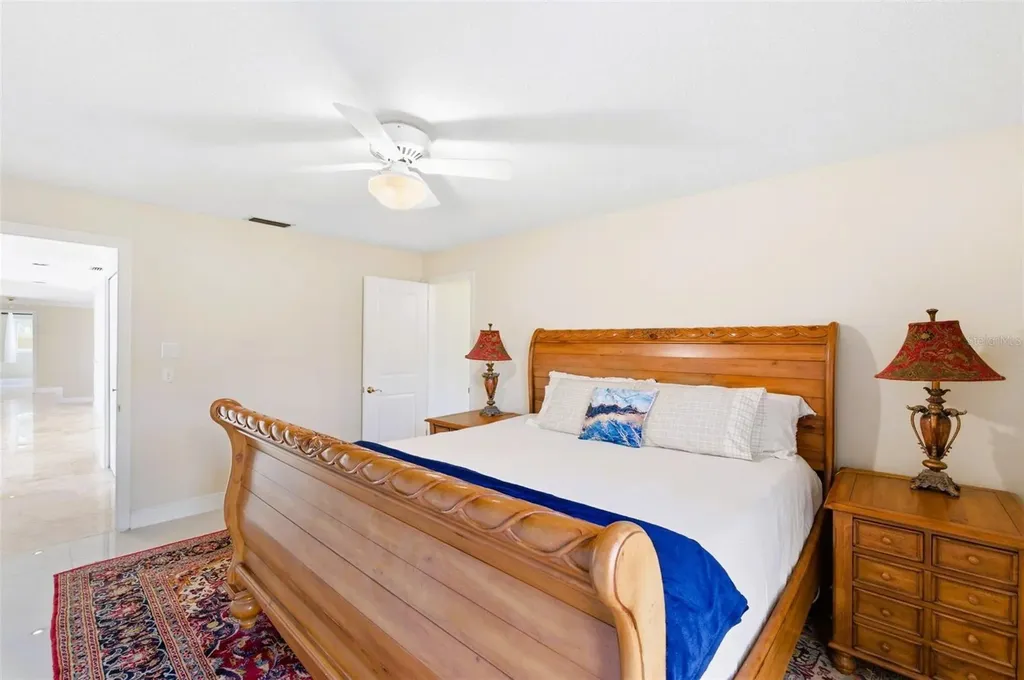 4201 45th Street S St Petersburg FL 33711