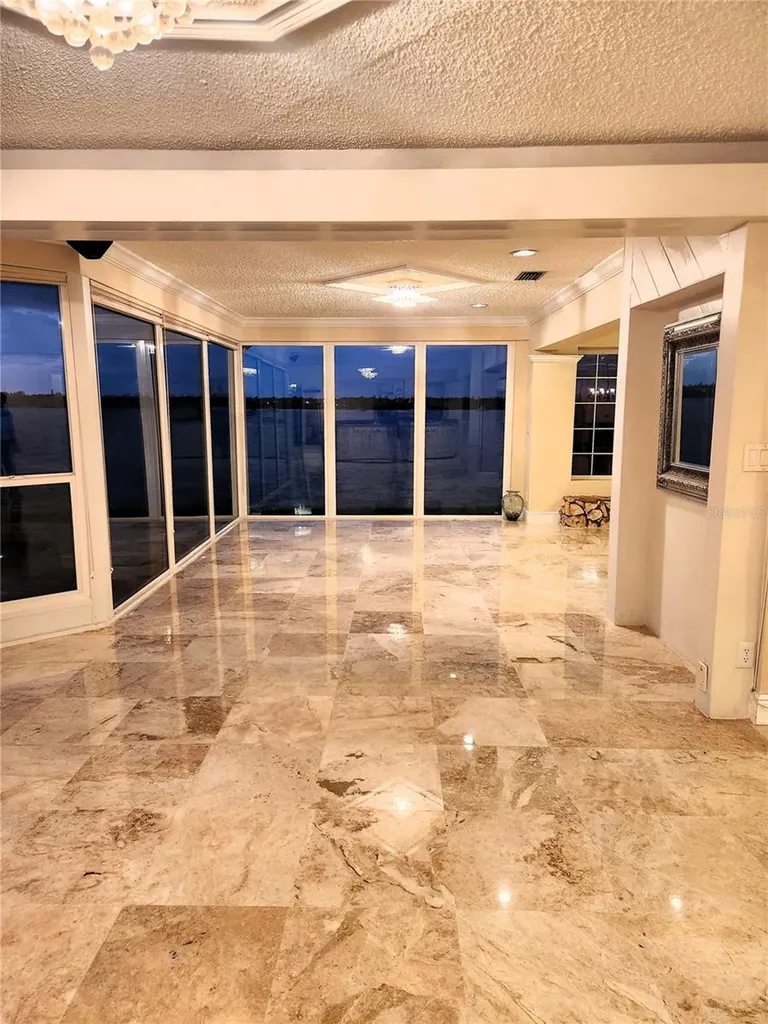 4201 45th Street S St Petersburg FL 33711