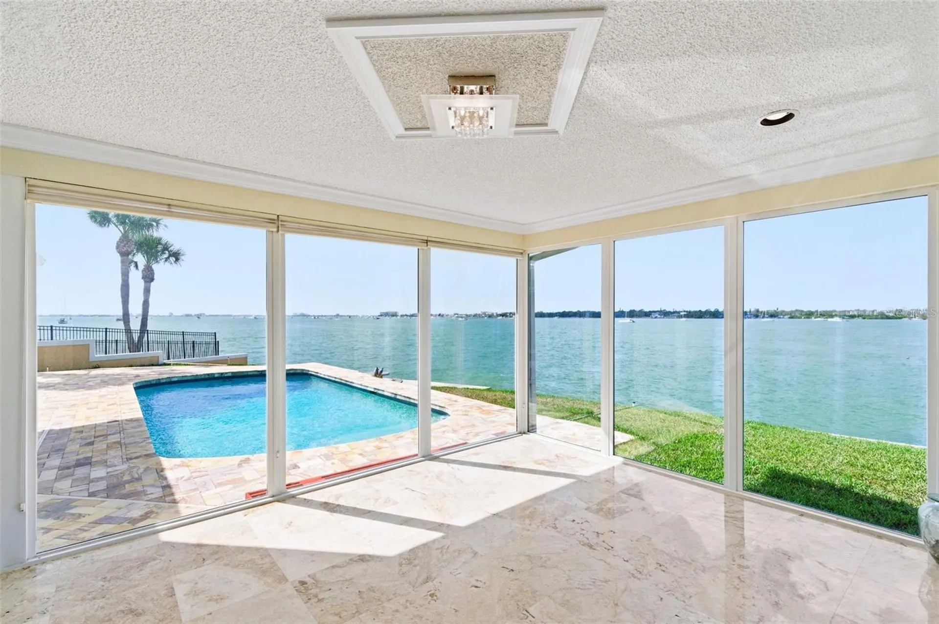 4201 45th Street S St Petersburg FL 33711
