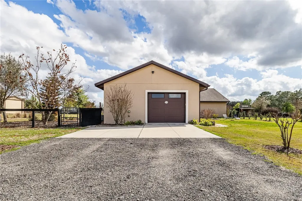 21210 Horse Ranch Road Mount Dora FL 32757