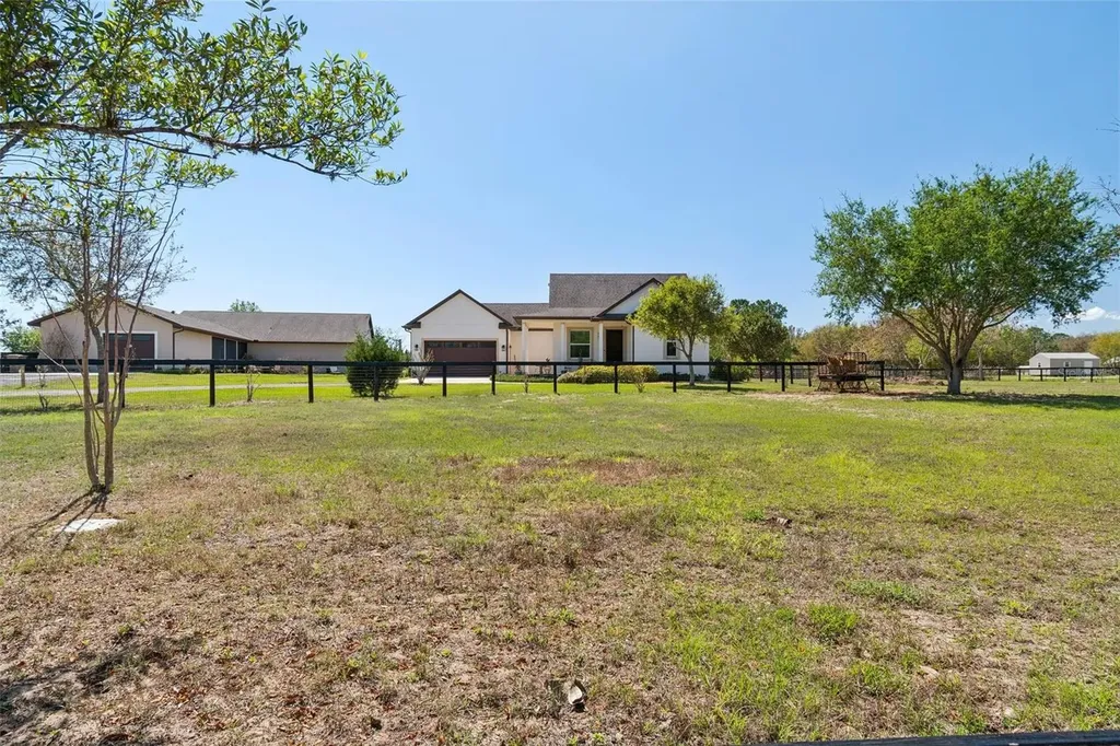 21210 Horse Ranch Road Mount Dora FL 32757