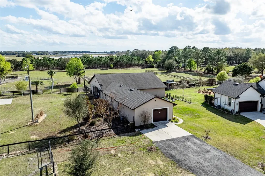 21210 Horse Ranch Road Mount Dora FL 32757