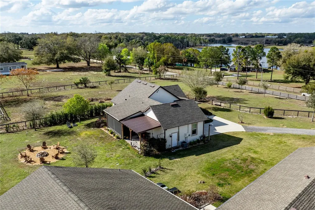 21210 Horse Ranch Road Mount Dora FL 32757