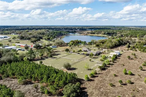 21210 Horse Ranch Road Mount Dora FL 32757
