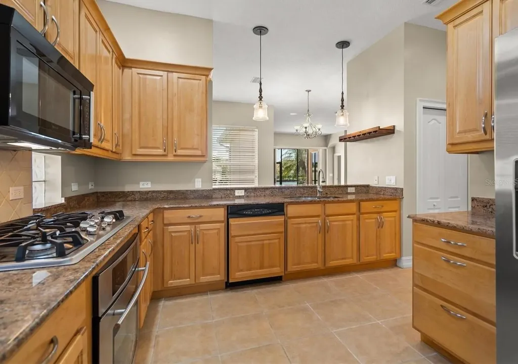 312 11th Avenue E Palmetto FL 34221