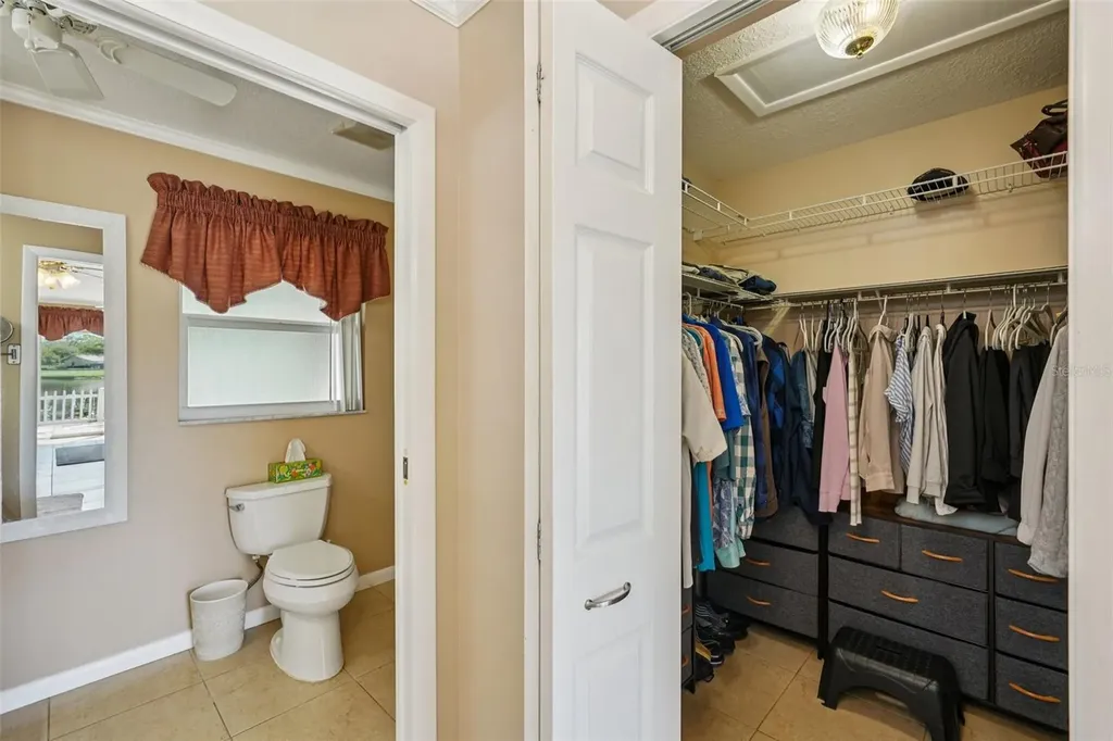 10660 41st Court N Clearwater FL 33762