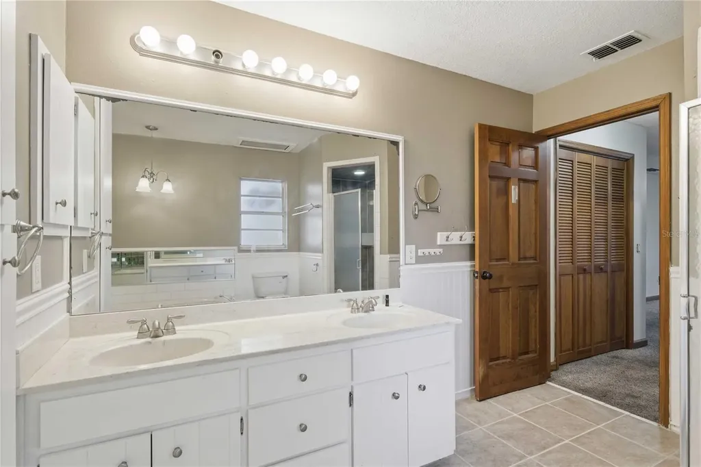2636 W Express Lane Lecanto FL 34461
