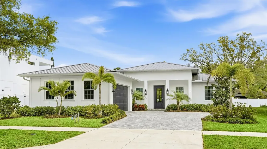 201 S Shade Avenue Sarasota FL 34237