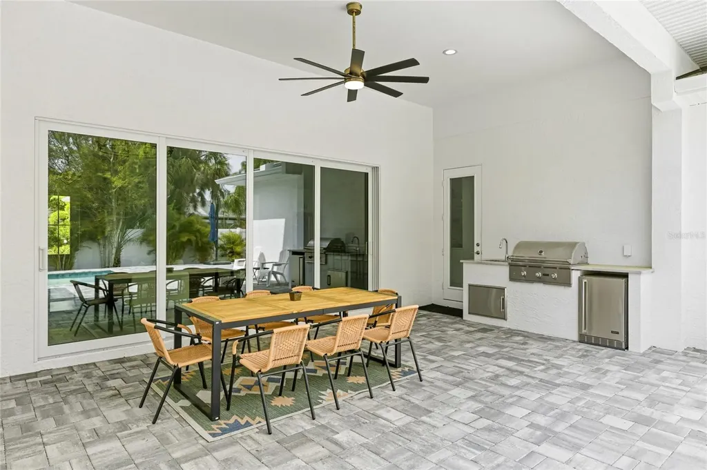 201 S Shade Avenue Sarasota FL 34237