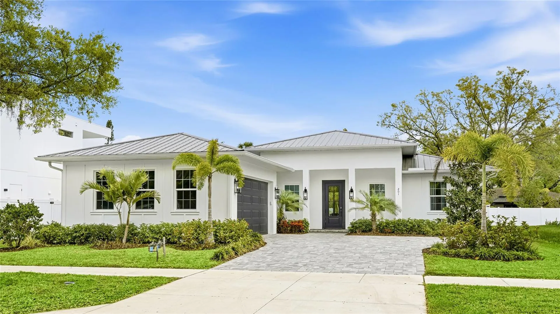201 S Shade Avenue Sarasota FL 34237