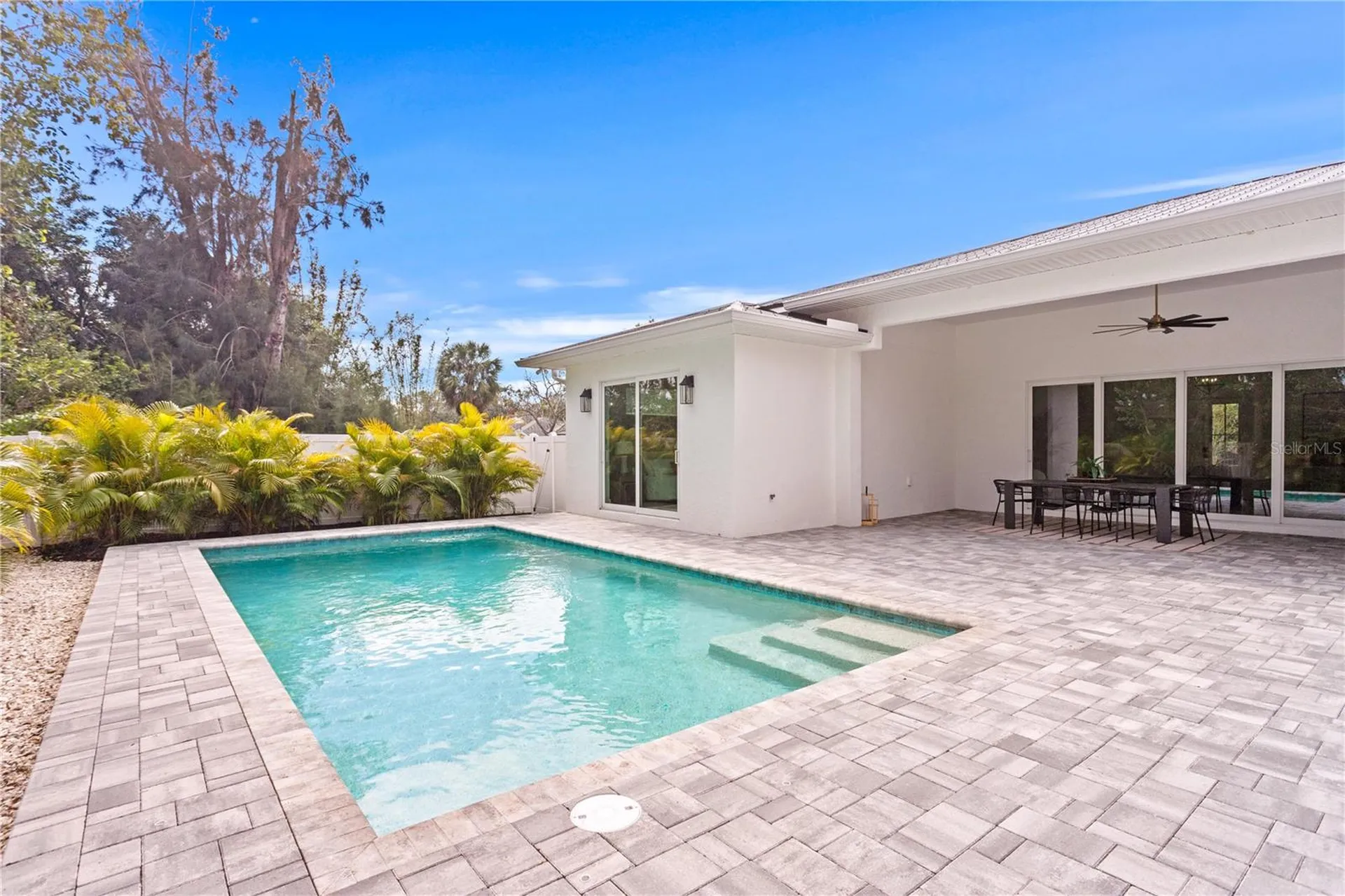 201 S Shade Avenue Sarasota FL 34237