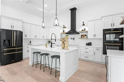 201 S Shade Avenue Sarasota FL 34237