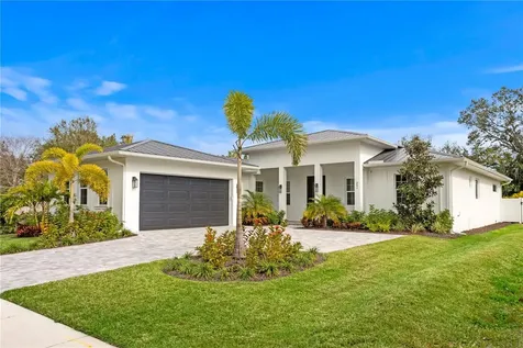 201 S Shade Avenue Sarasota FL 34237