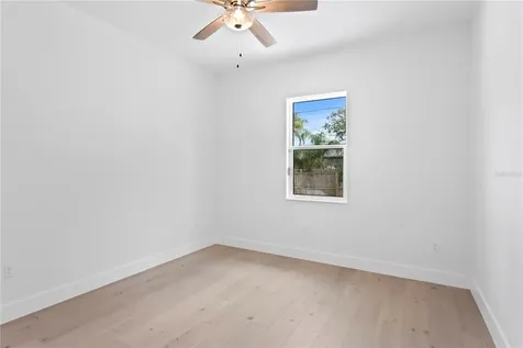 201 S Shade Avenue Sarasota FL 34237