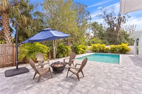 201 S Shade Avenue Sarasota FL 34237
