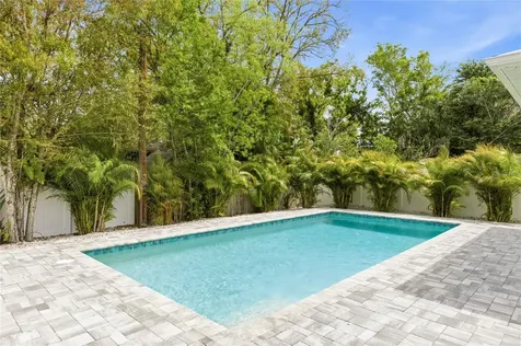 201 S Shade Avenue Sarasota FL 34237