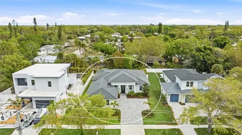 201 S Shade Avenue Sarasota FL 34237