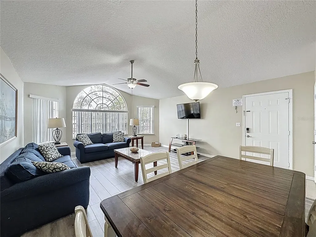 8716 Rain Forest Place Kissimmee FL 34747
