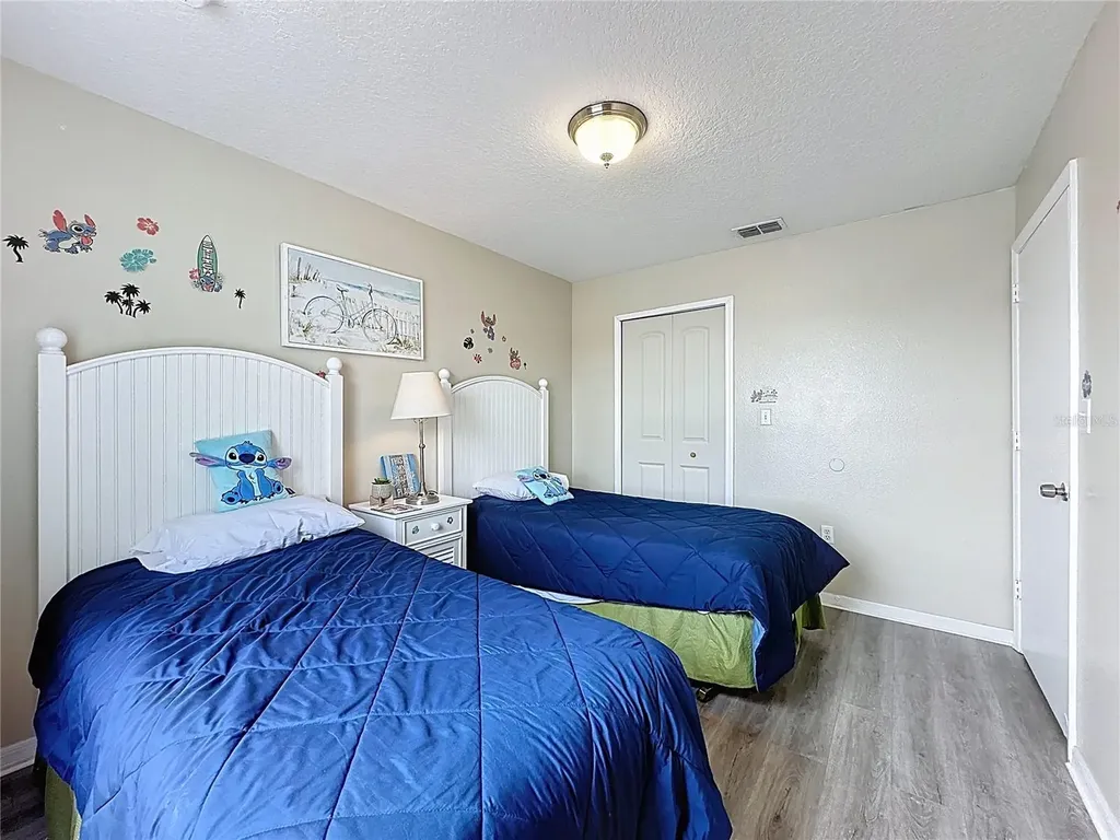 8716 Rain Forest Place Kissimmee FL 34747