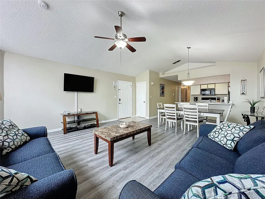 8716 Rain Forest Place Kissimmee FL 34747