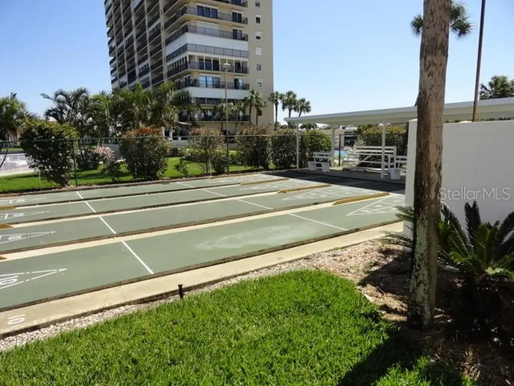 7425 Bay Island Drive S South Pasadena FL 33707