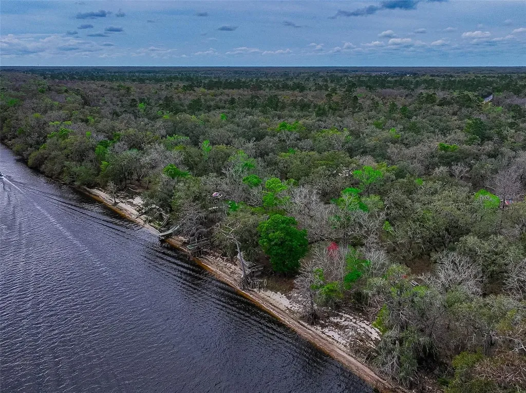 2878 NE 340 Highway Branford FL 32008
